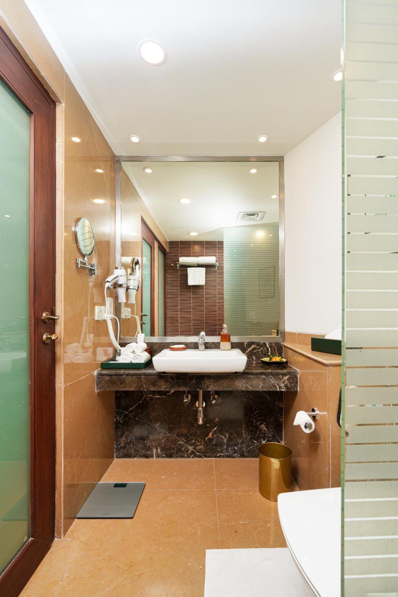 Dlf Club 5 4* Gurgaon