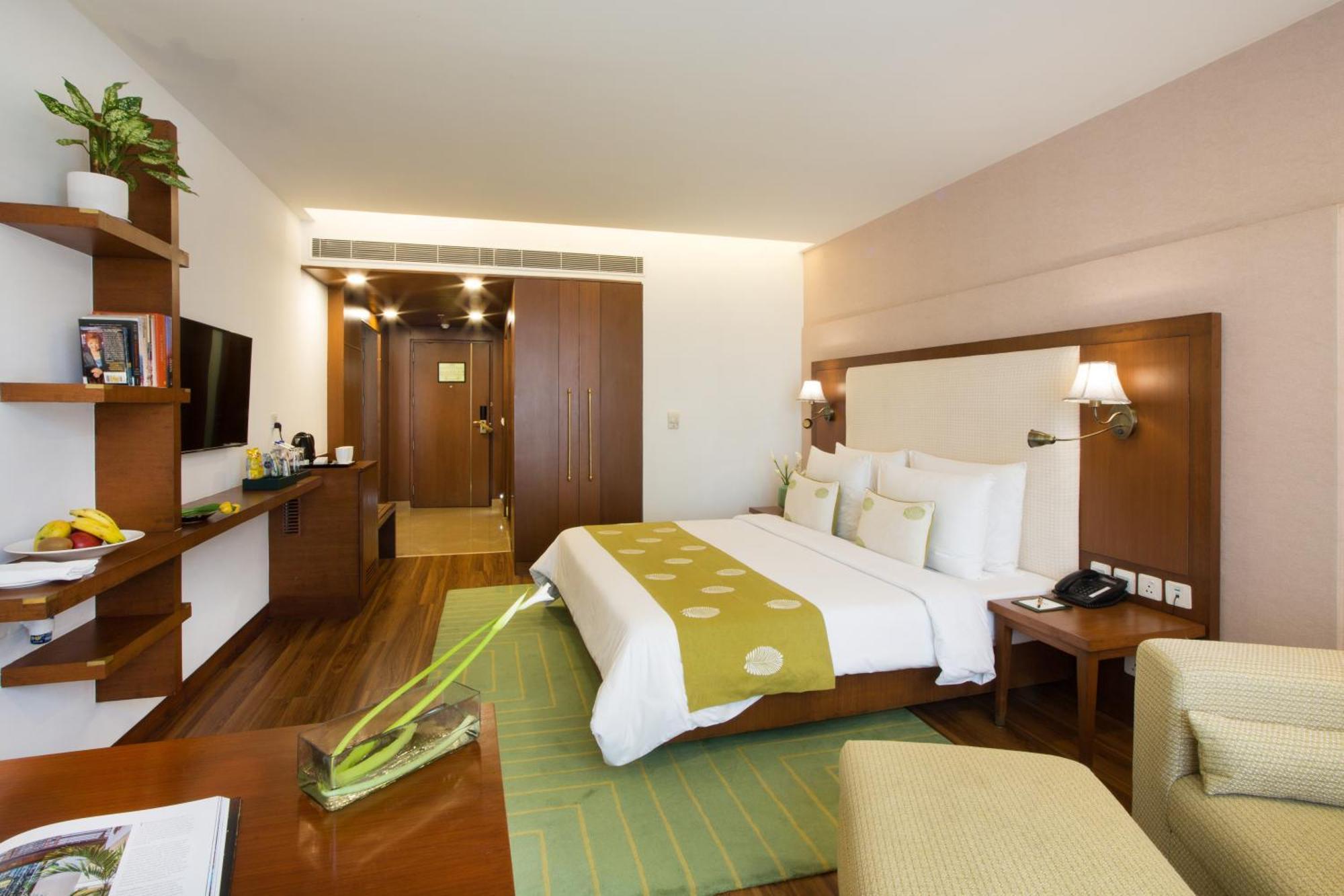 Dlf Club 5 4* Gurgaon