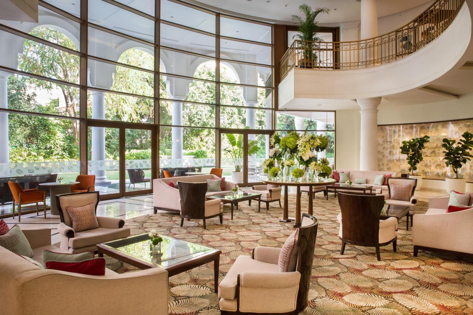 Dlf Club 5 Hotel 4*